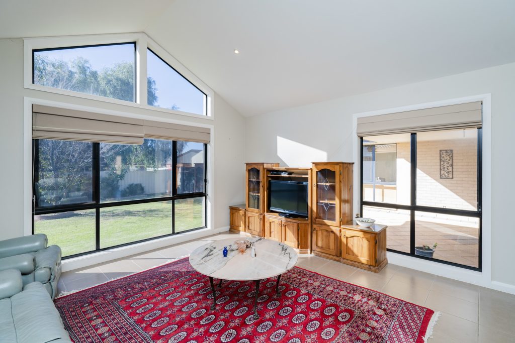 14 Anzac Crescent, Narrandera NSW 2700 - photo 12