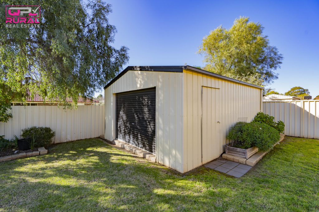 14 Anzac Crescent, Narrandera NSW 2700 - photo 22