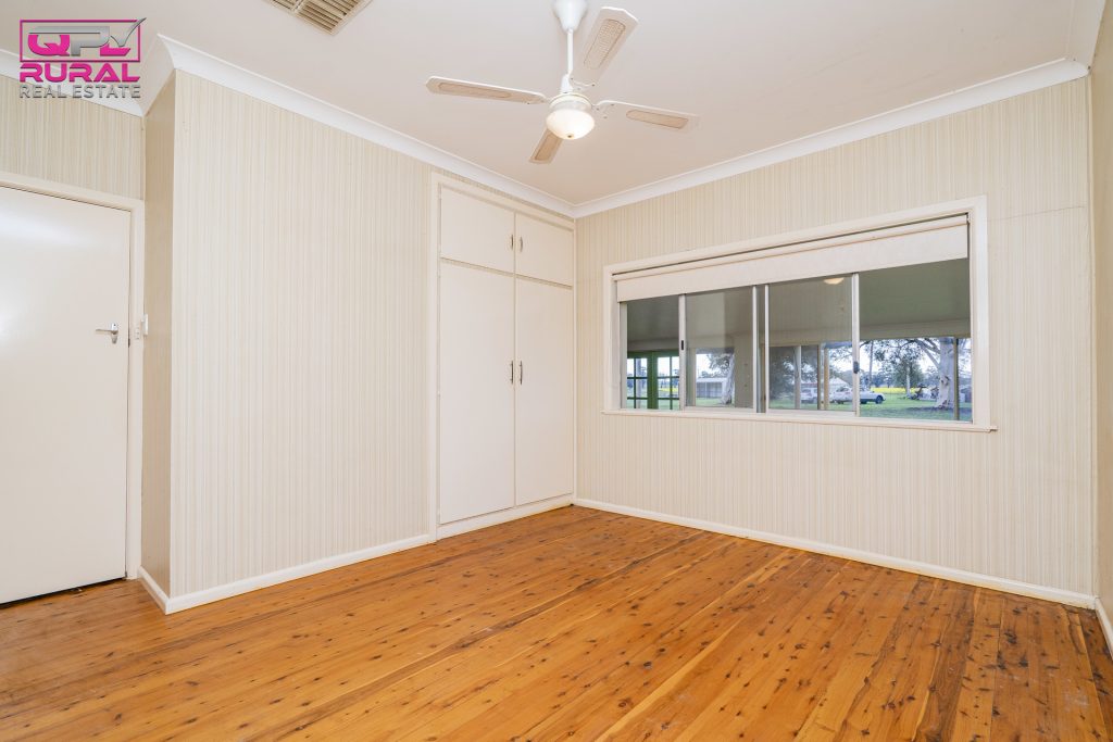 9401 Sturt Highway, Narrandera NSW 2700 - photo 11