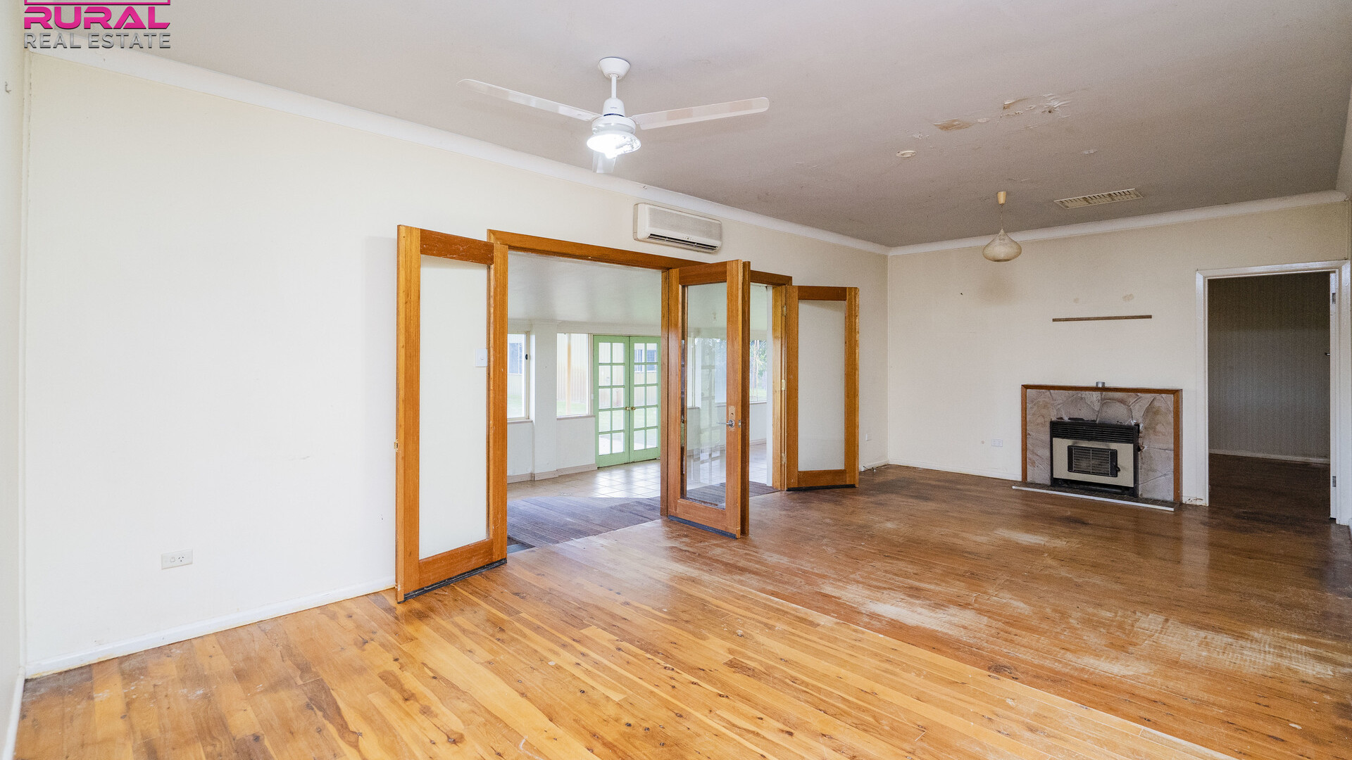 9401 Sturt Highway, Narrandera NSW 2700 - photo 12