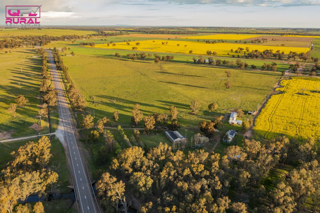 9401 Sturt Highway, Narrandera NSW 2700 - photo 4