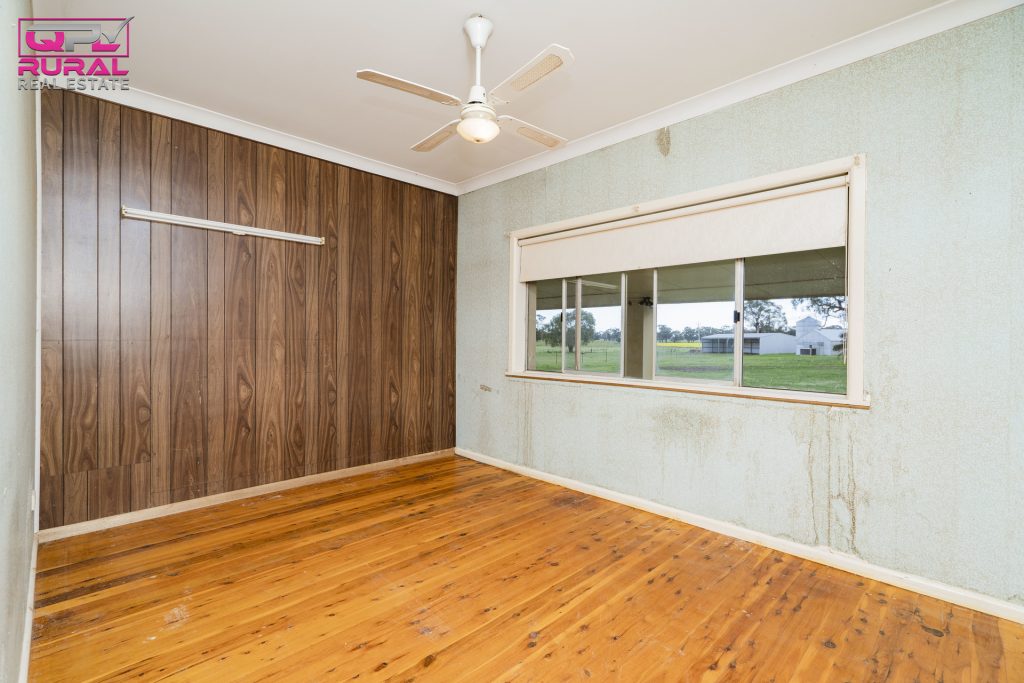 9401 Sturt Highway, Narrandera NSW 2700 - photo 9
