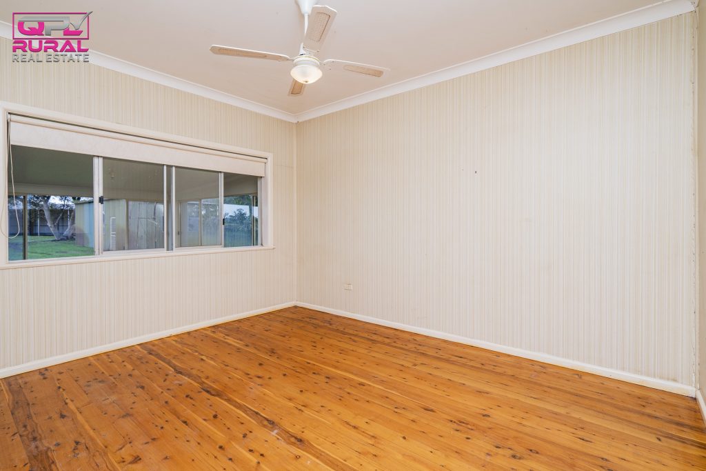 9401 Sturt Highway, Narrandera NSW 2700 - photo 10