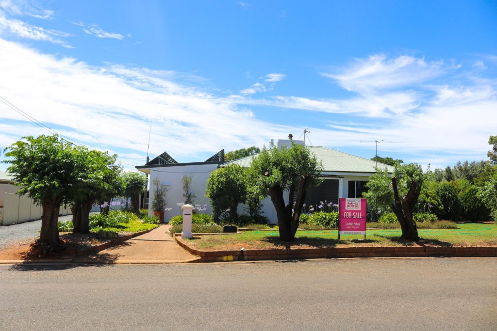 5 Joffre Street, Temora NSW 2666 - McGrath Riverina