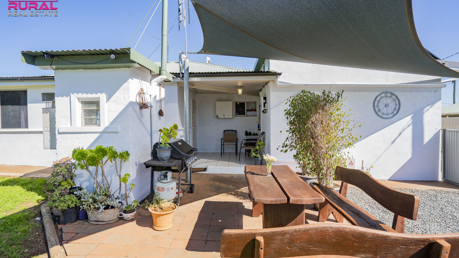 5 Joffre Street, Temora NSW 2666 - photo 17