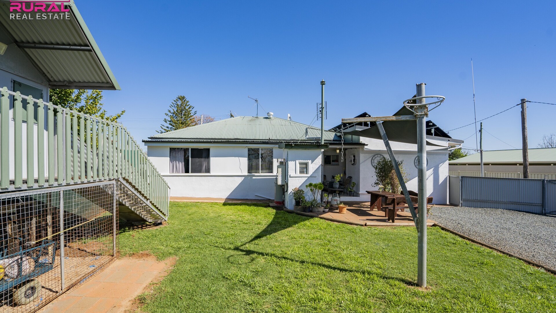 5 Joffre Street, Temora NSW 2666 - photo 18