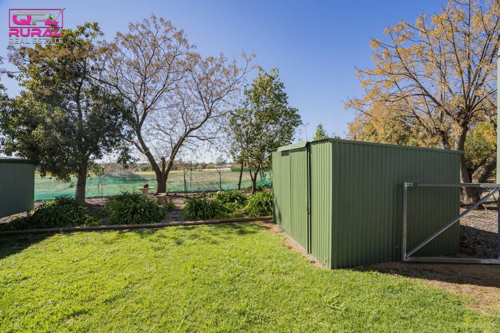 5 Joffre Street, Temora NSW 2666 - photo 23