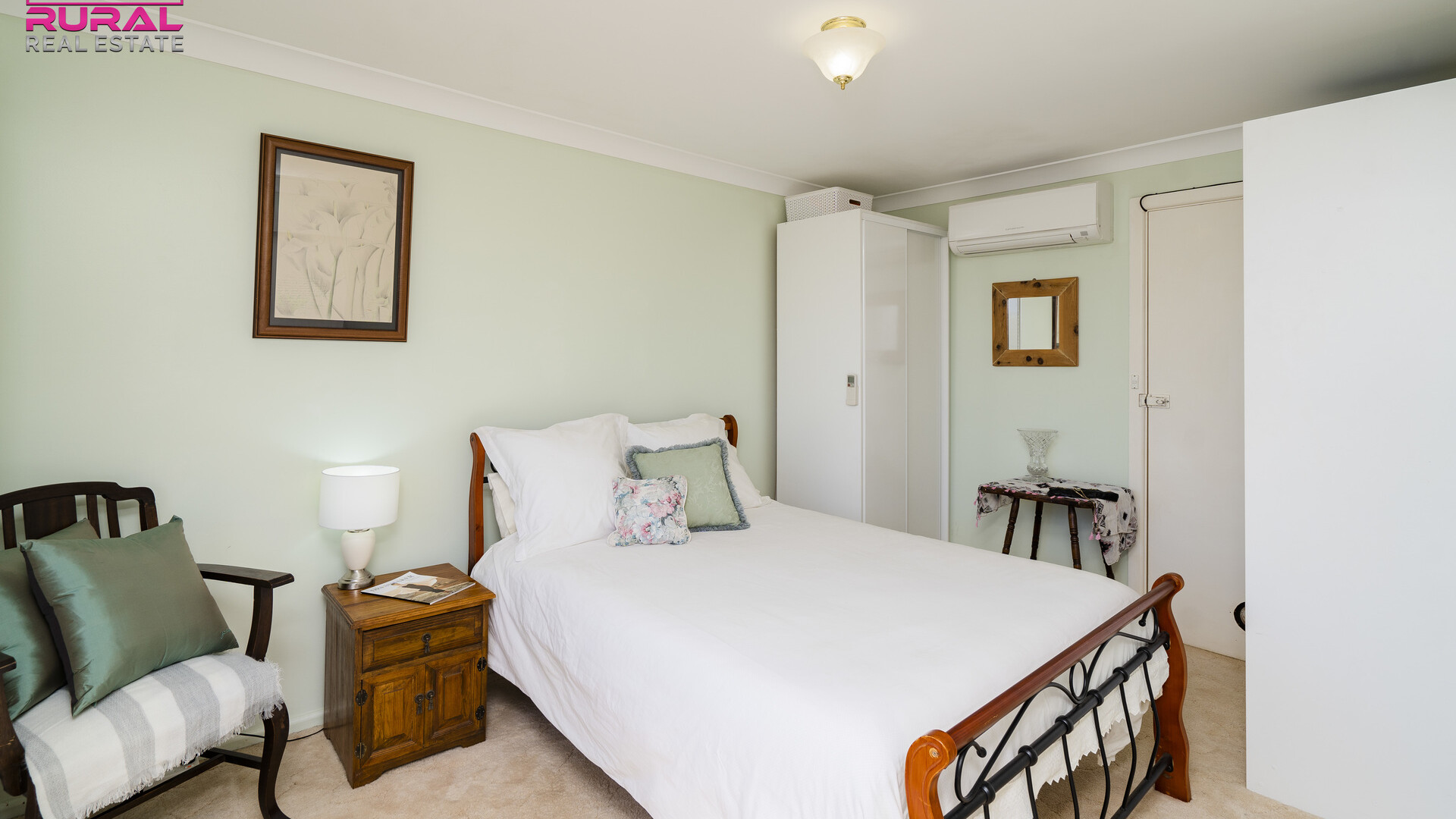5 Joffre Street, Temora NSW 2666 - photo 10