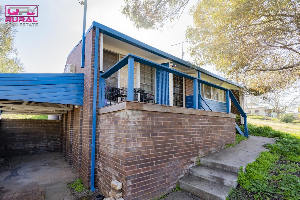 91 Twynam Street, Narrandera NSW 2700 - photo 3