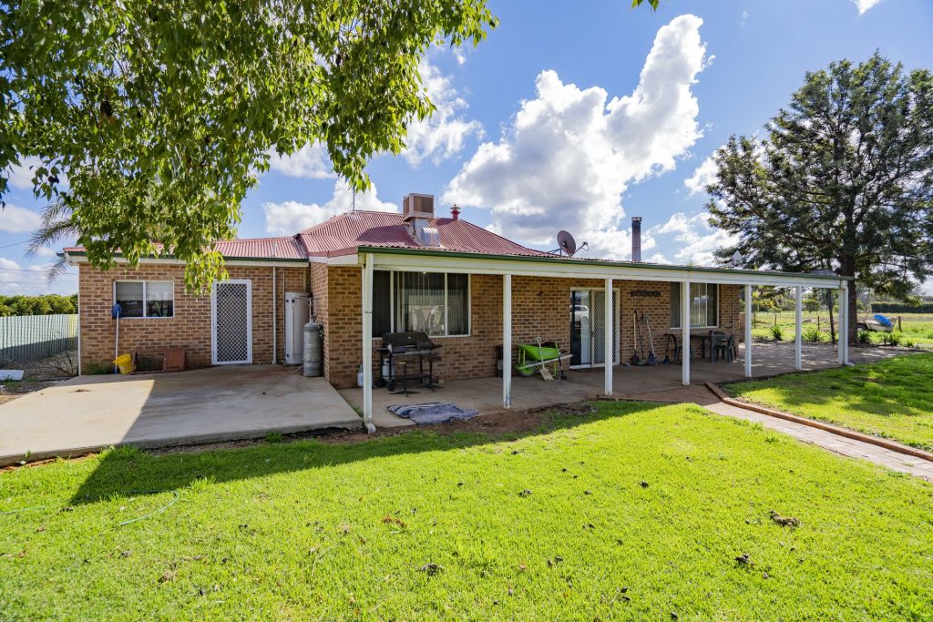 775 Dempsey Road, Leeton NSW 2705 - photo 16