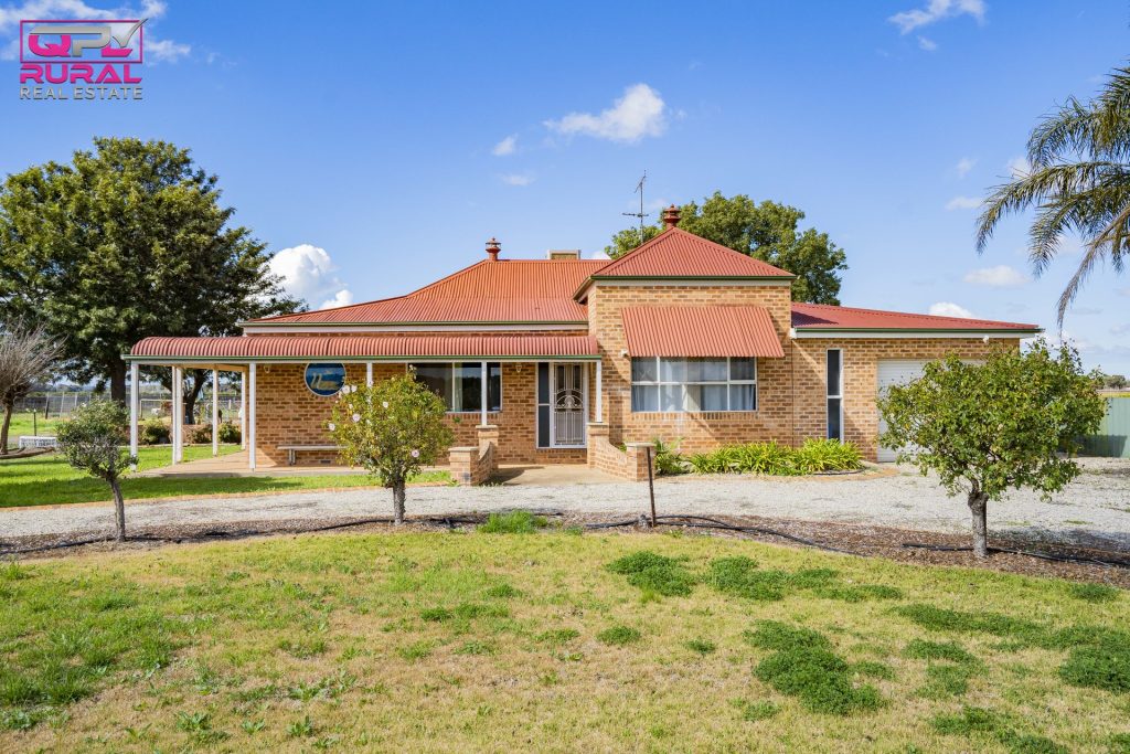 775 Dempsey Road, Leeton NSW 2705 - photo 4
