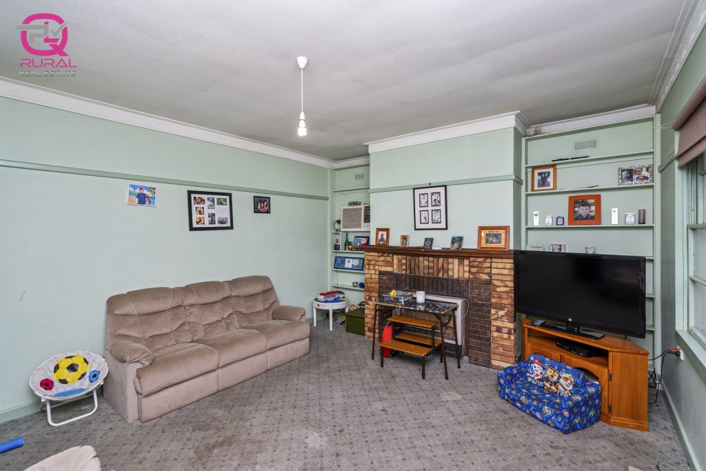 25 May Street, Narrandera NSW 2700 - photo 7