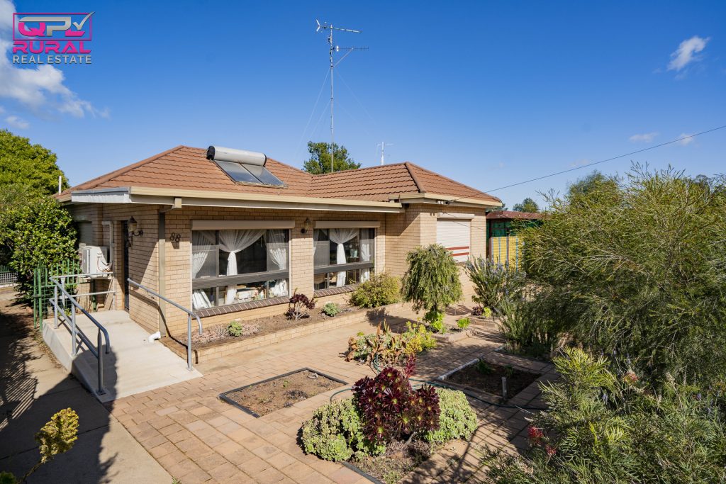 88 Douglas Street, Narrandera NSW 2700 - McGrath Riverina