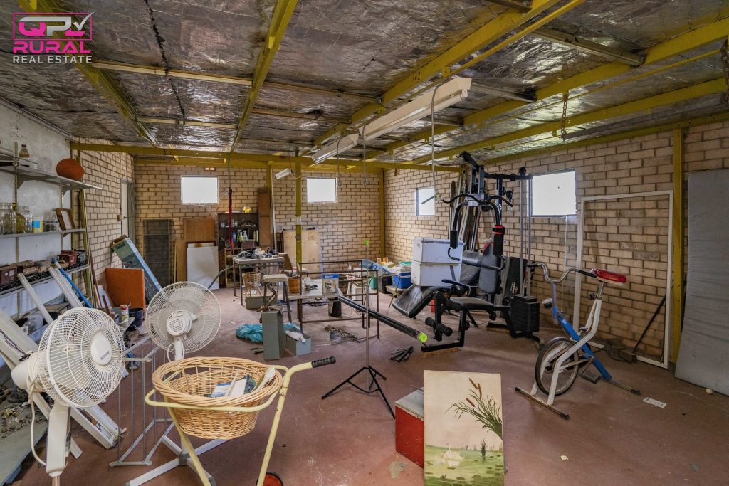 88 Douglas Street, Narrandera NSW 2700 - photo 13