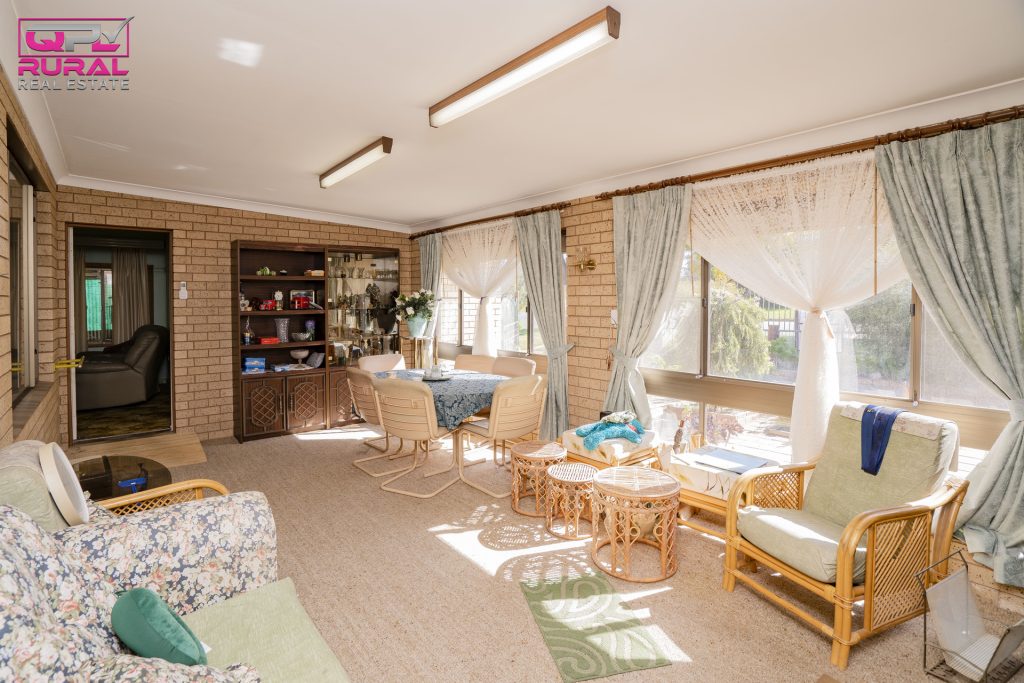 88 Douglas Street, Narrandera NSW 2700 - photo 5