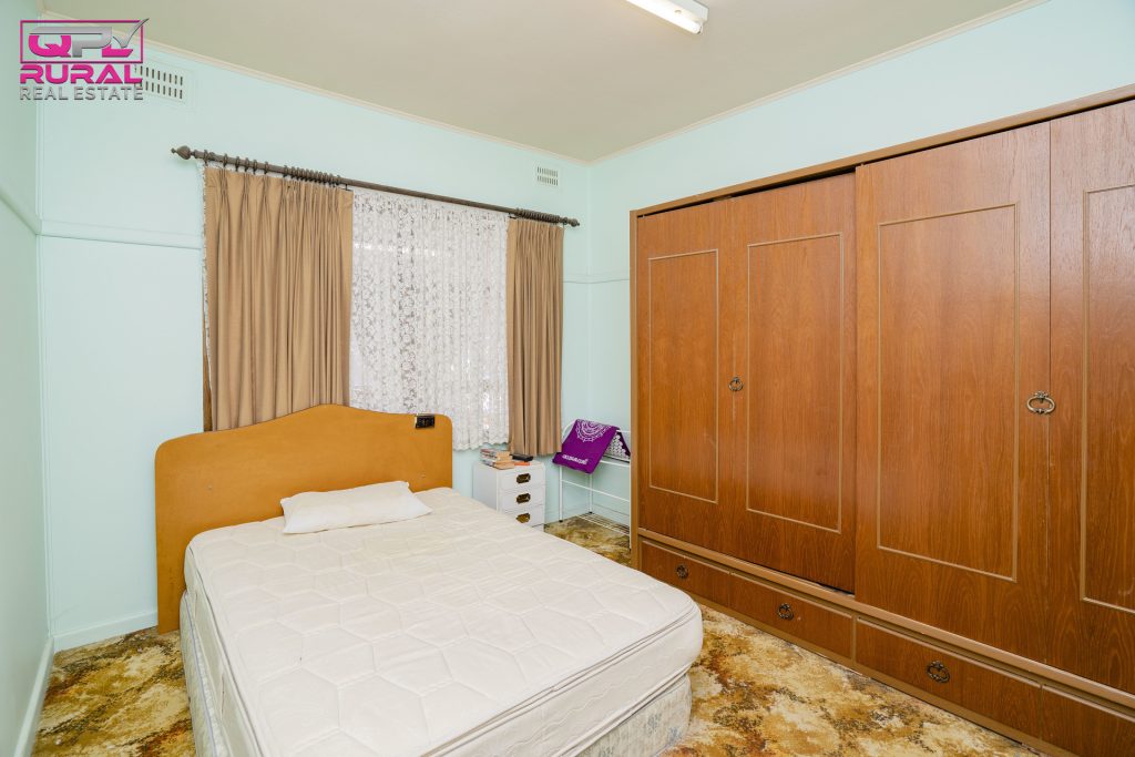88 Douglas Street, Narrandera NSW 2700 - photo 9