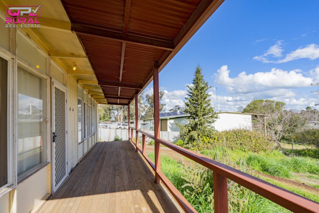 26 Cassiterite Crescent, Ardlethan NSW 2665 - photo 4