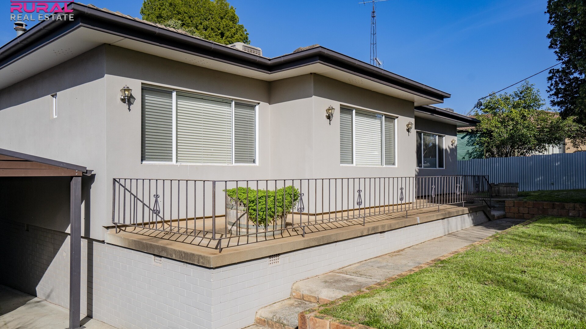 70 Bolton Street, Narrandera NSW 2700 - photo 2