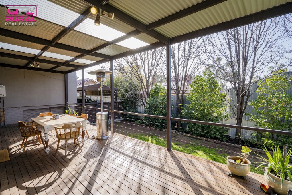 70 Bolton Street, Narrandera NSW 2700 - photo 17