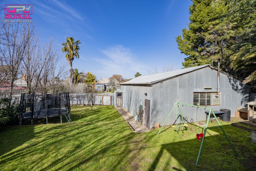 70 Bolton Street, Narrandera NSW 2700 - photo 18