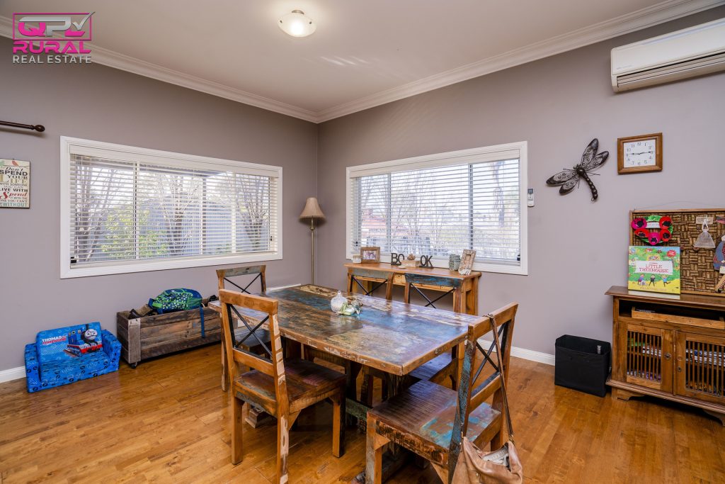 70 Bolton Street, Narrandera NSW 2700 - photo 8