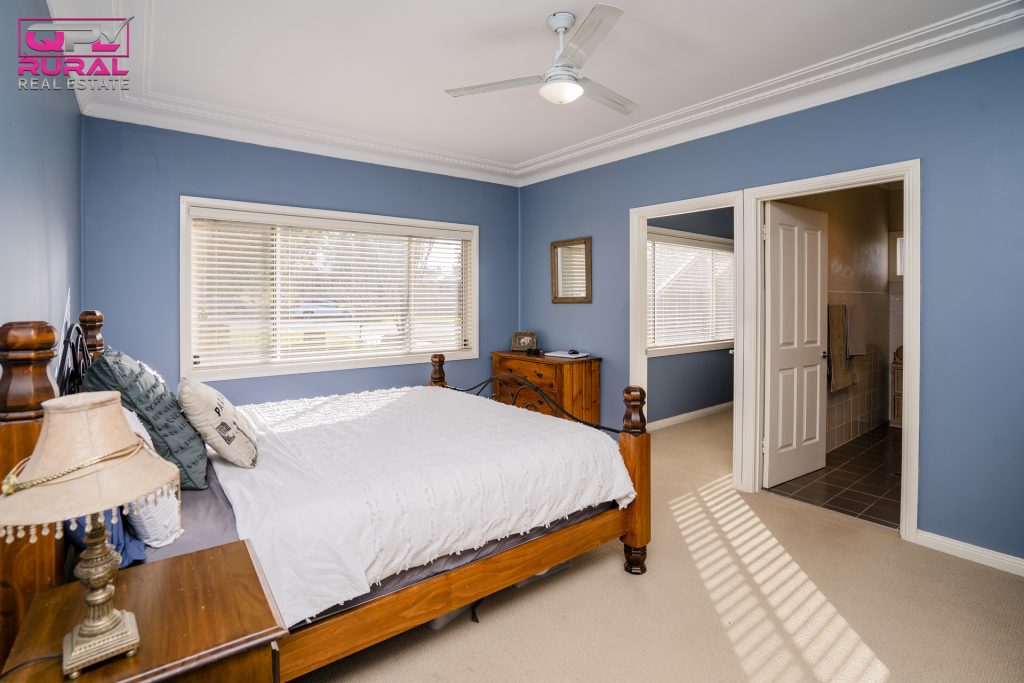 70 Bolton Street, Narrandera NSW 2700 - photo 9