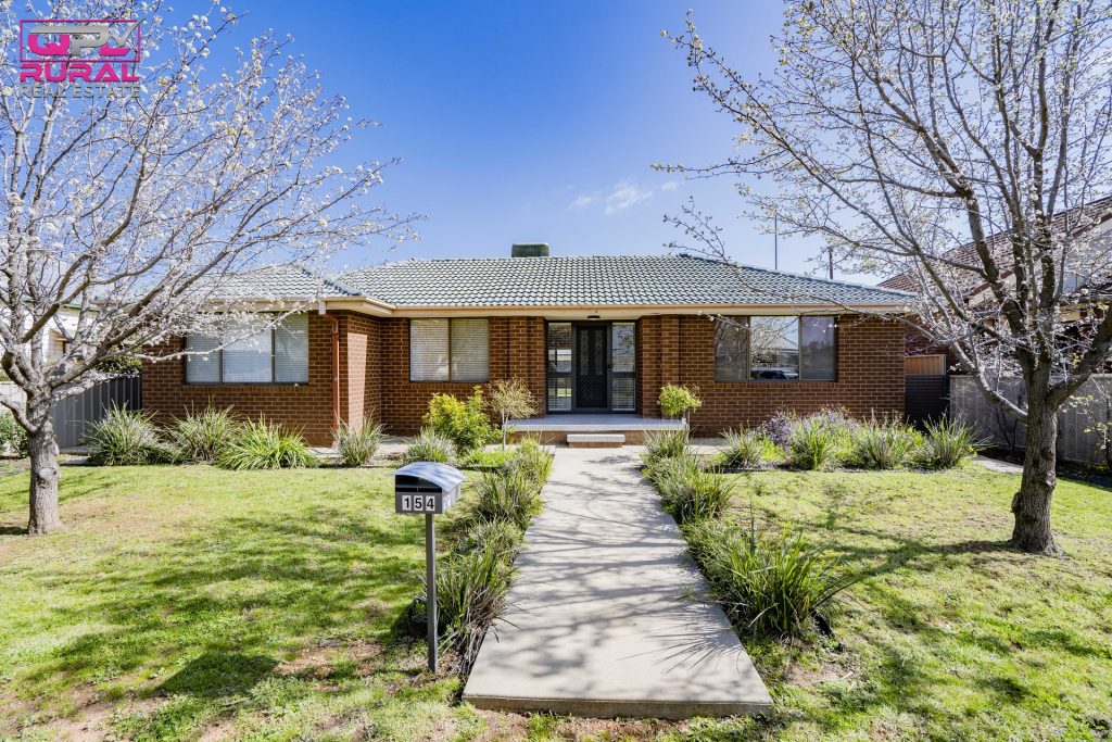 154 Crowley Street, Temora NSW 2666 - McGrath Riverina