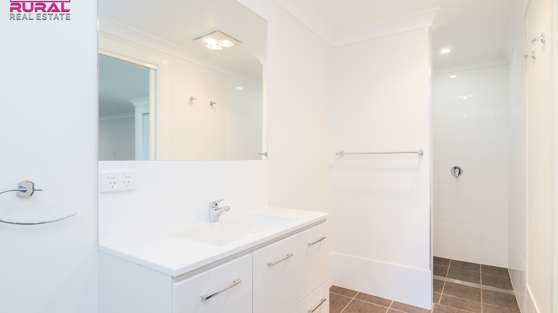 154 Crowley Street, Temora NSW 2666 - photo 4