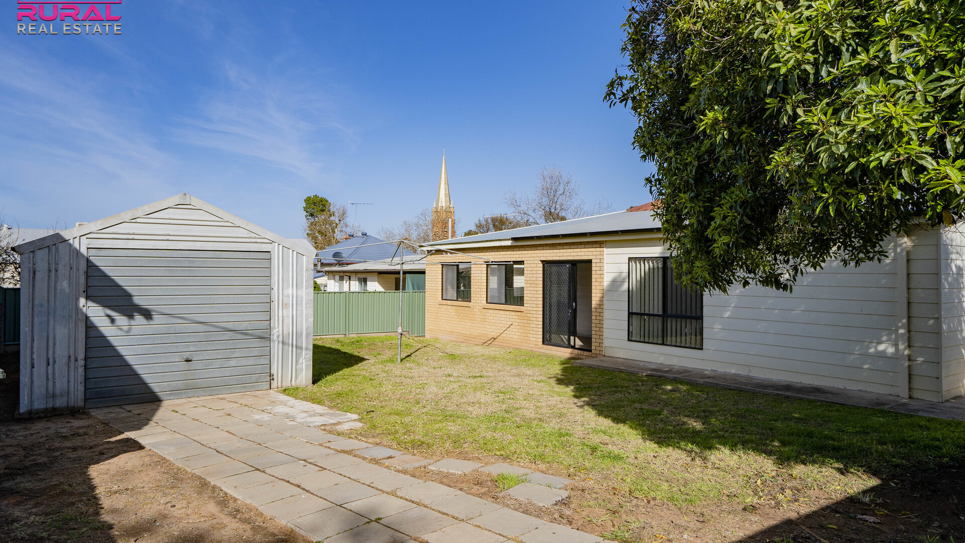 13 Cadell Street, Narrandera NSW 2700 - photo 17