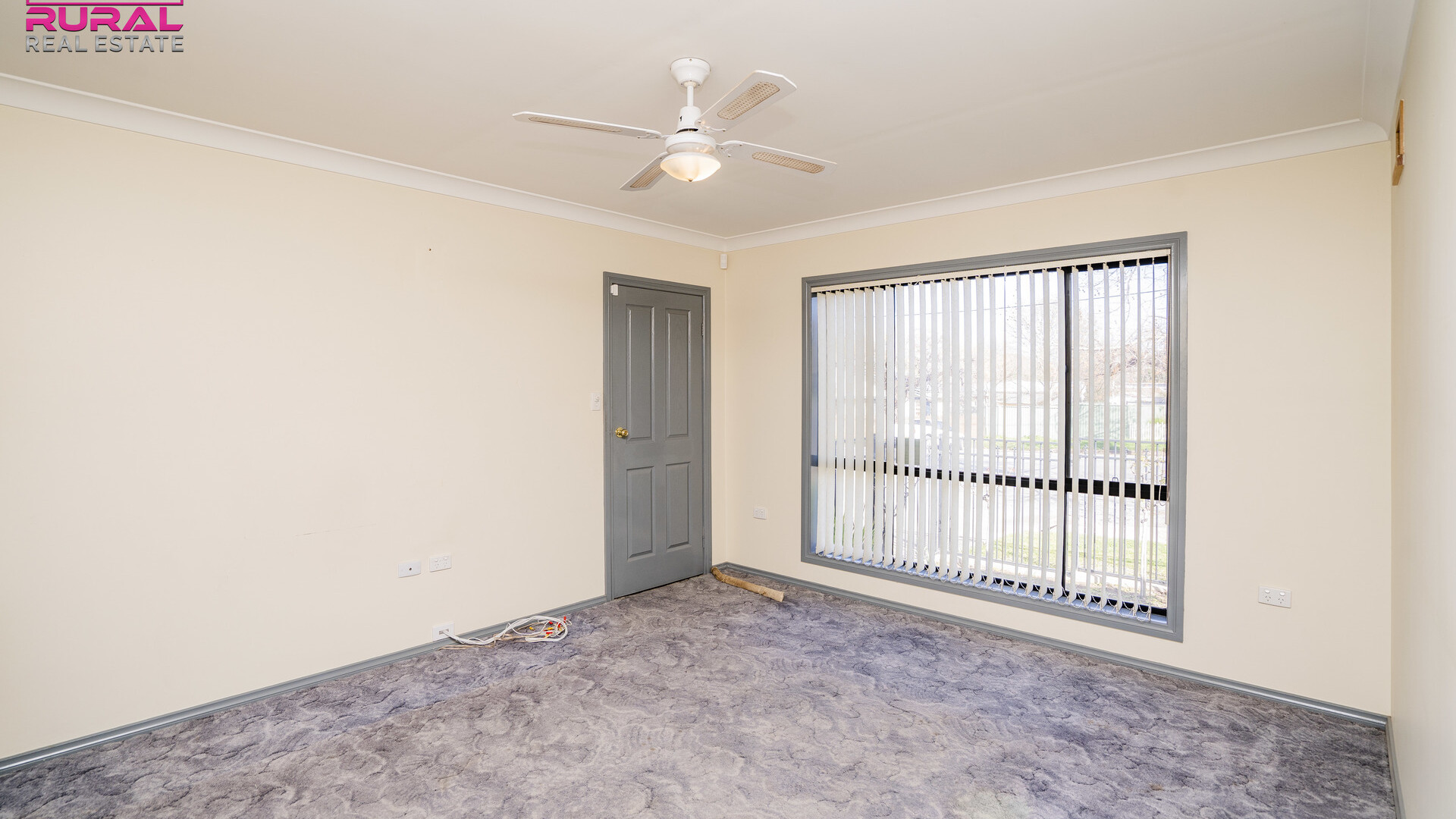 13 Cadell Street, Narrandera NSW 2700 - photo 8