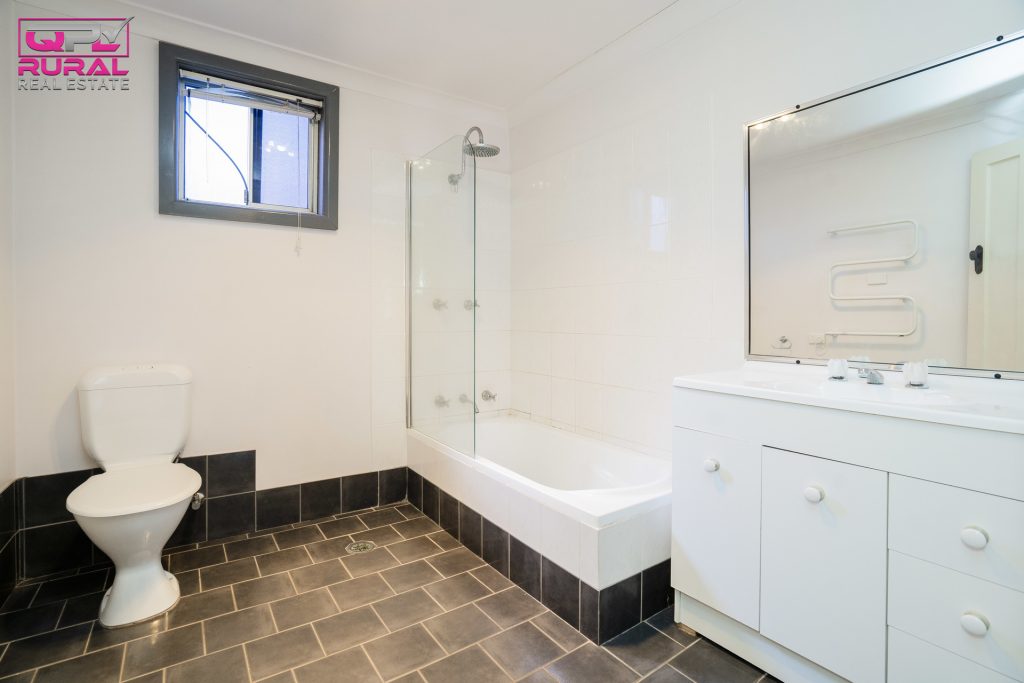 15 William Street, Narrandera NSW 2700 - photo 13