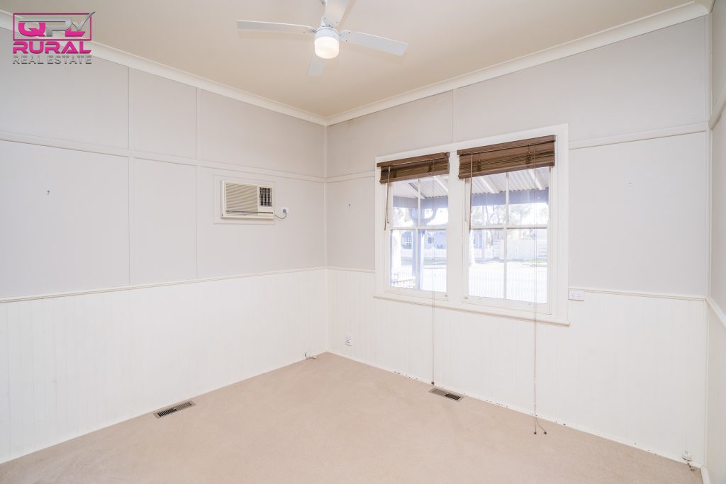 15 William Street, Narrandera NSW 2700 - photo 5