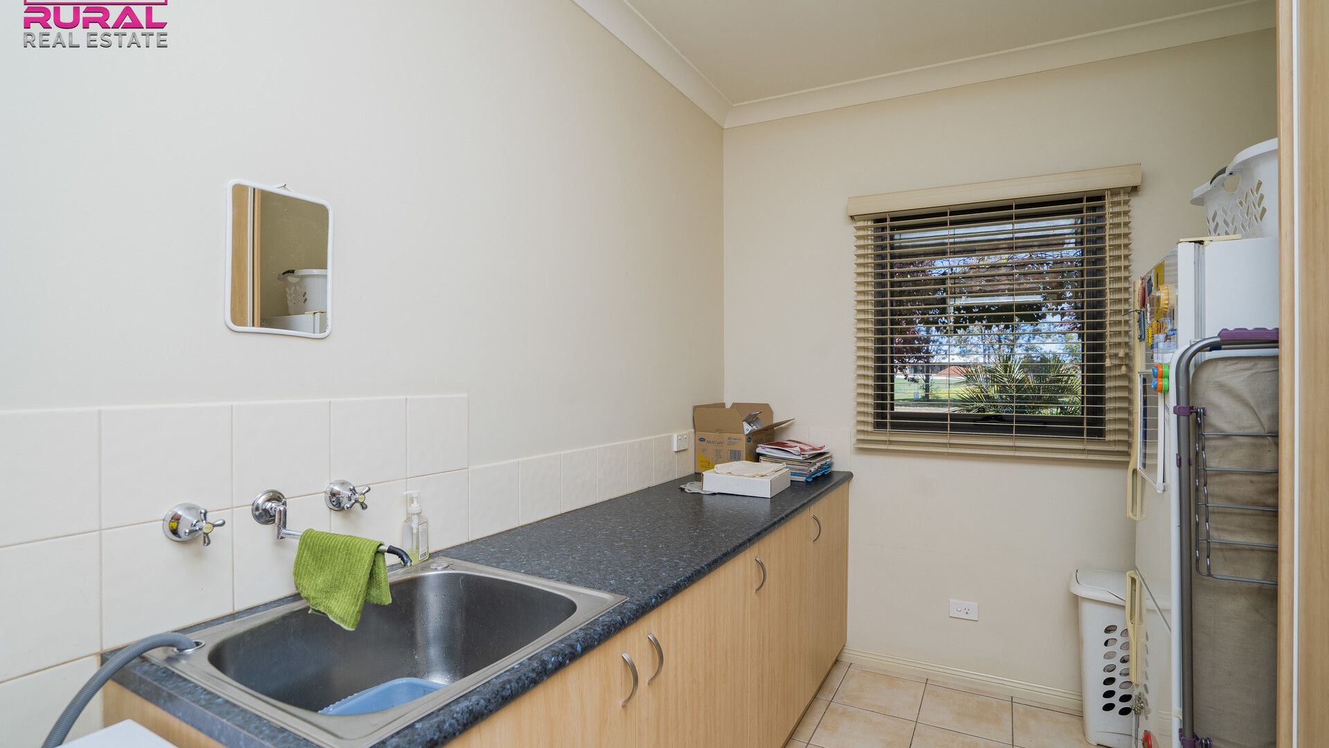 180 Bundawarrah Road, Temora NSW 2666 - photo 18