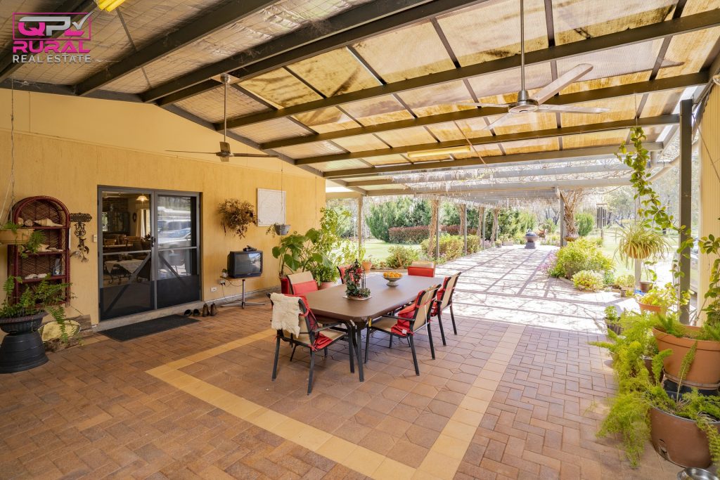 180 Bundawarrah Road, Temora NSW 2666 - photo 20