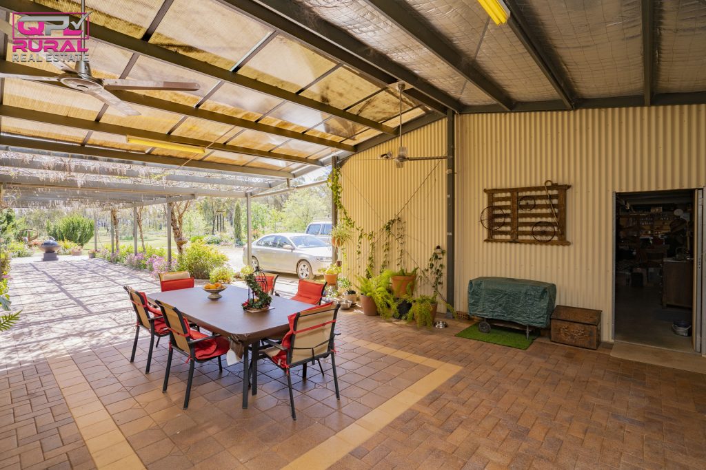 180 Bundawarrah Road, Temora NSW 2666 - photo 21