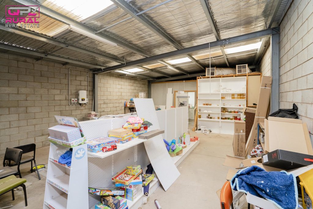 68 East Street, Narrandera NSW 2700 - photo 8