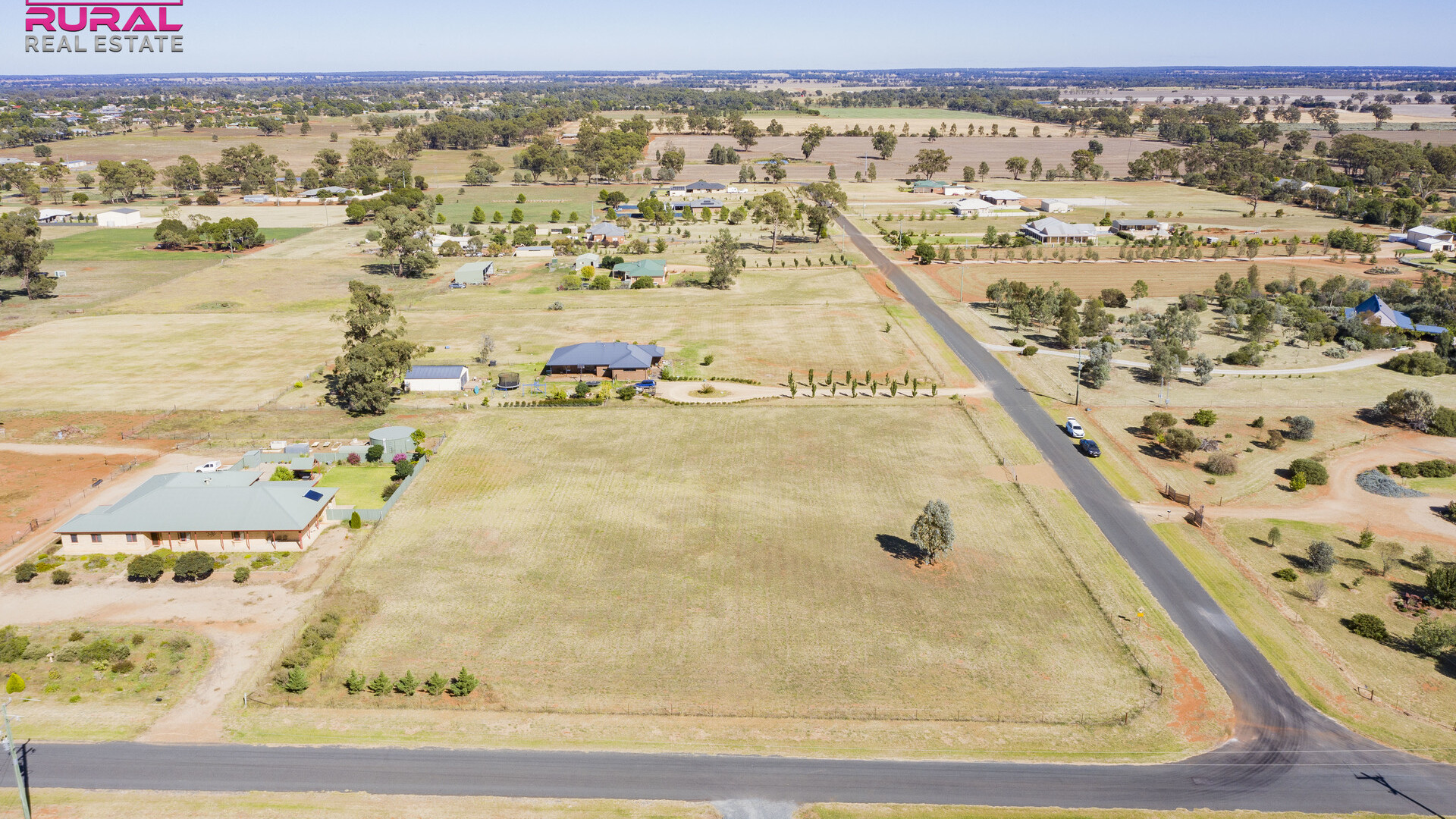 12 Kurrawong Street, Temora NSW 2666 - photo 7