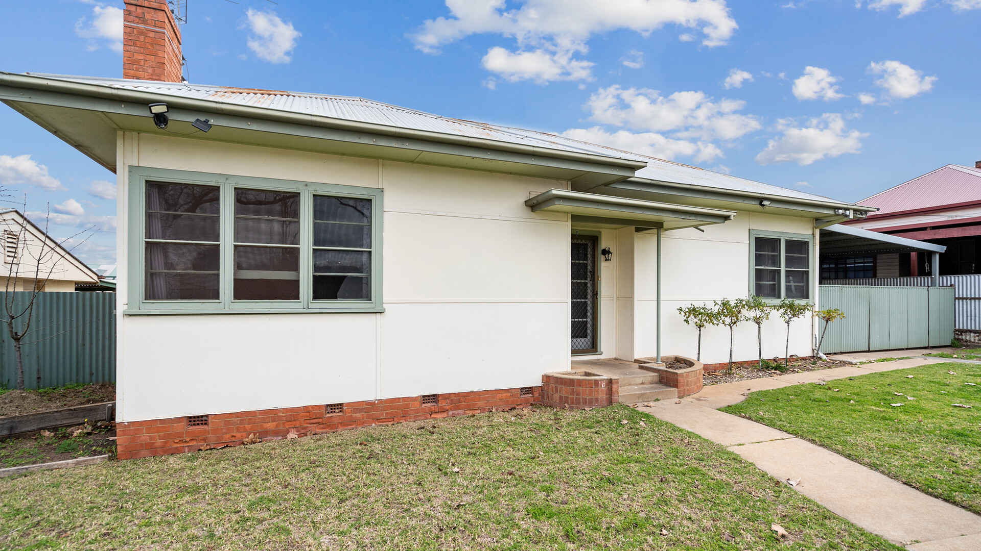 8 Arthur Street, Narrandera NSW 2700 - photo 2