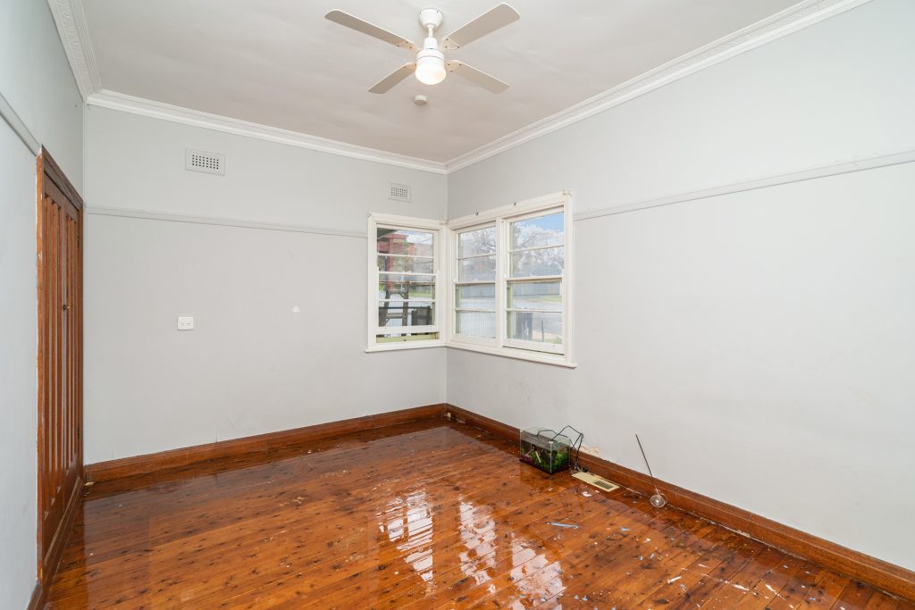 8 Arthur Street, Narrandera NSW 2700 - photo 11
