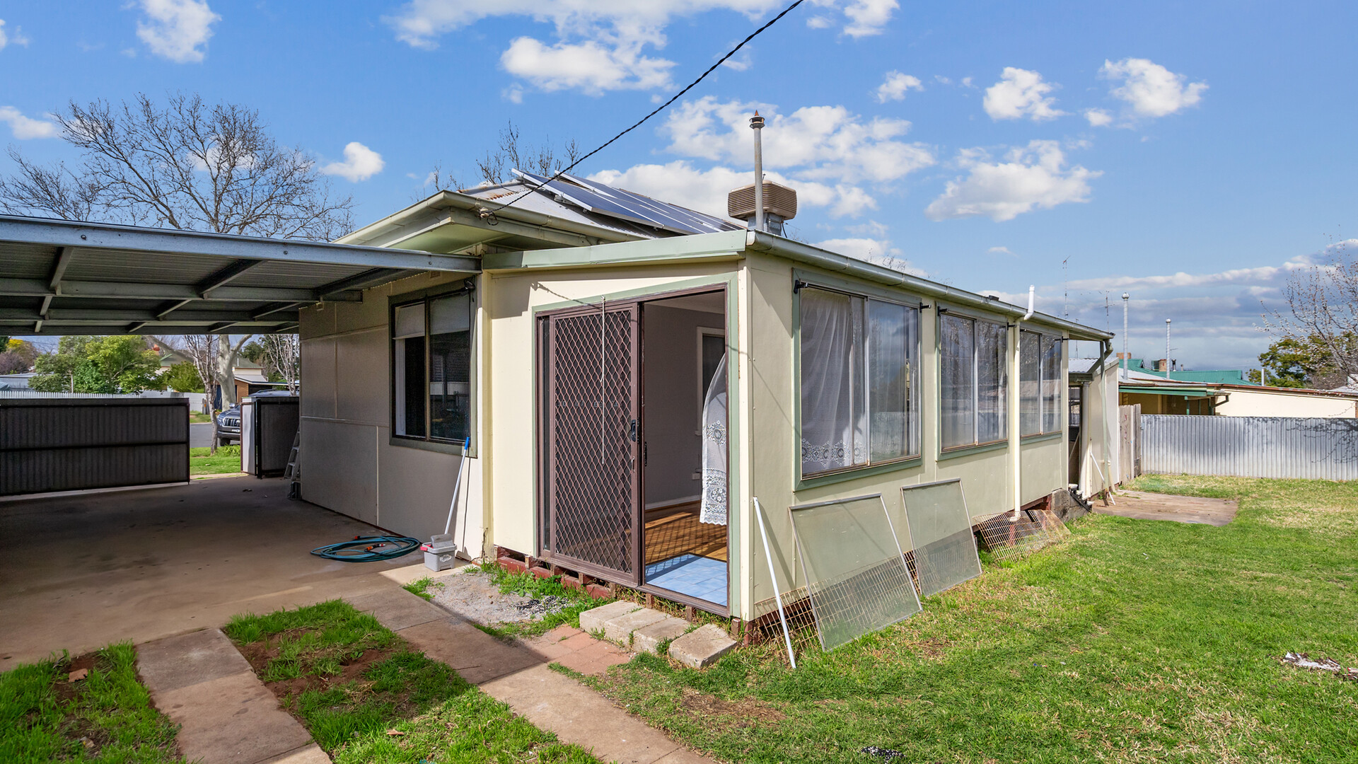 8 Arthur Street, Narrandera NSW 2700 - photo 15