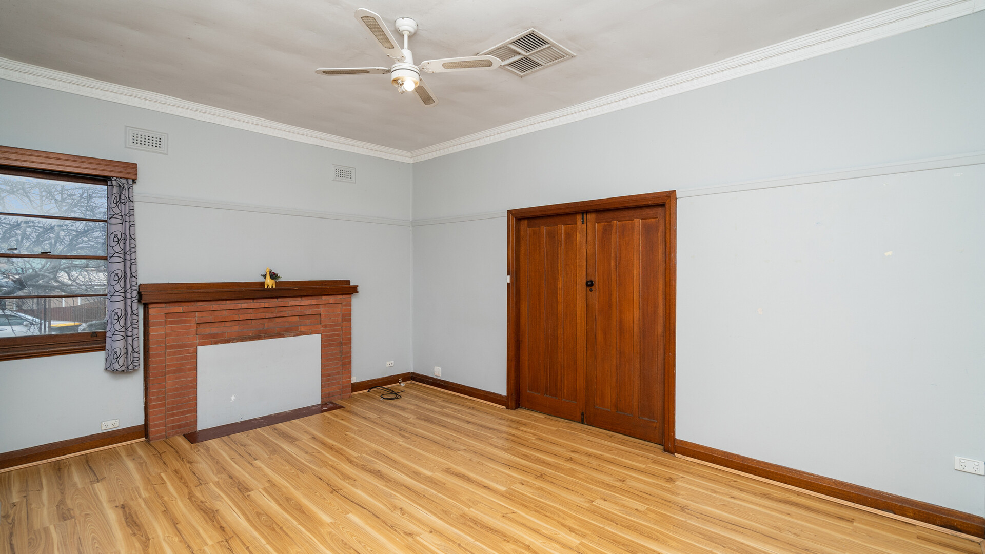 8 Arthur Street, Narrandera NSW 2700 - photo 3