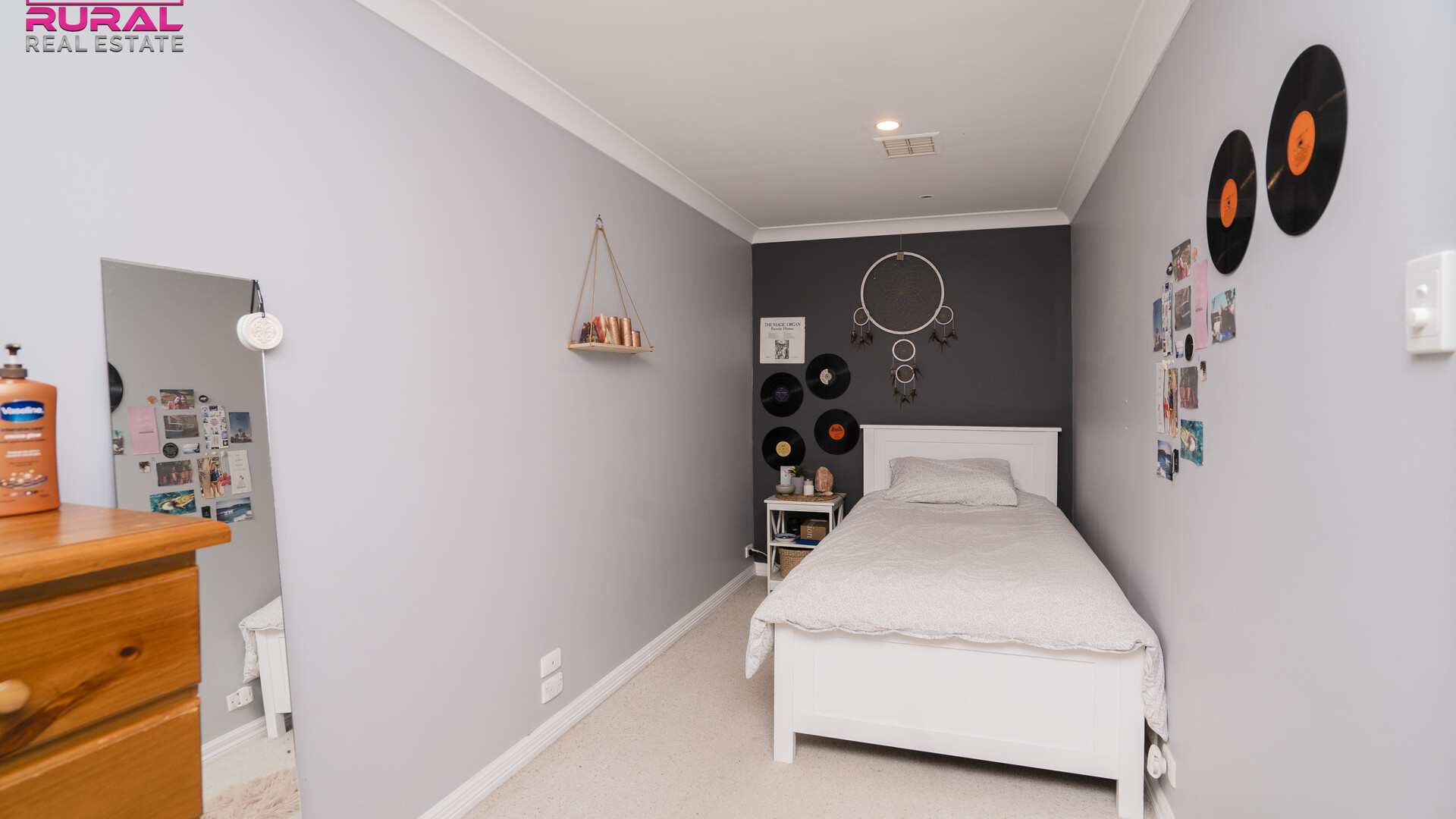 1 Grosvenor Street, Narrandera NSW 2700 - photo 16