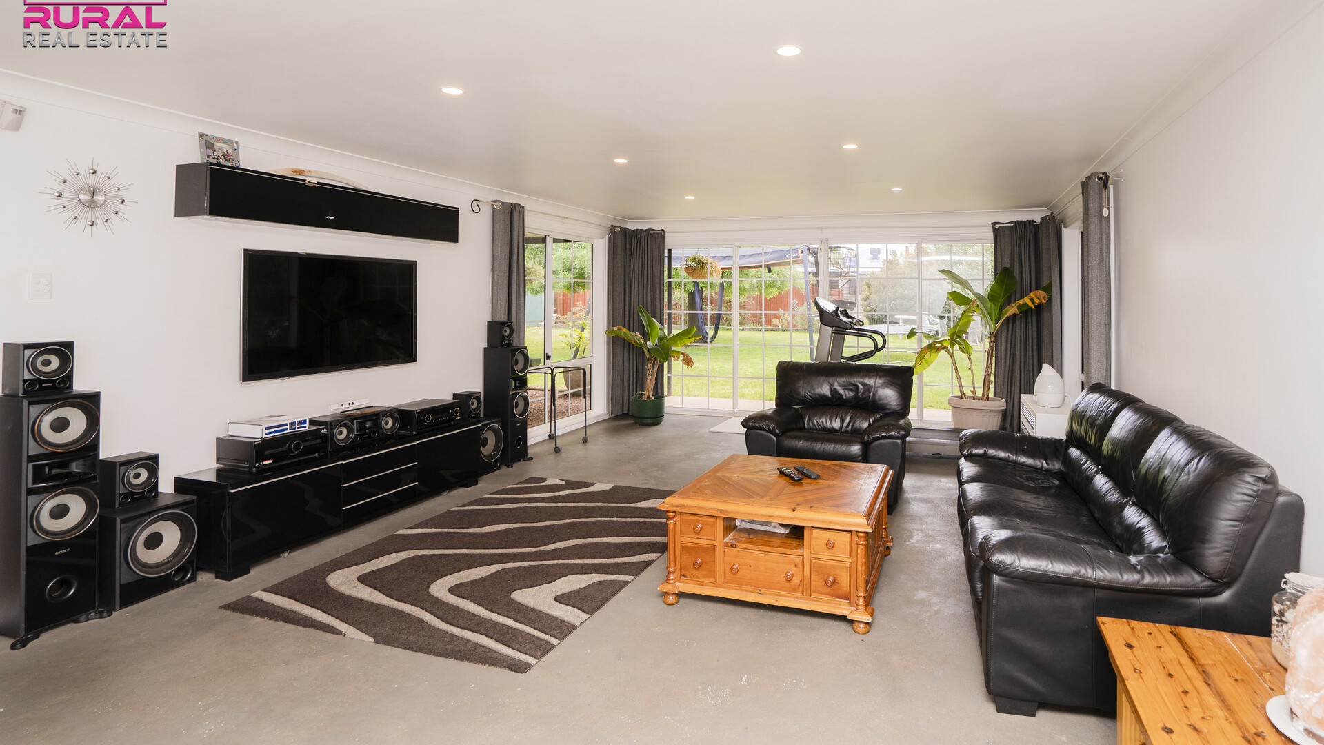 1 Grosvenor Street, Narrandera NSW 2700 - photo 7