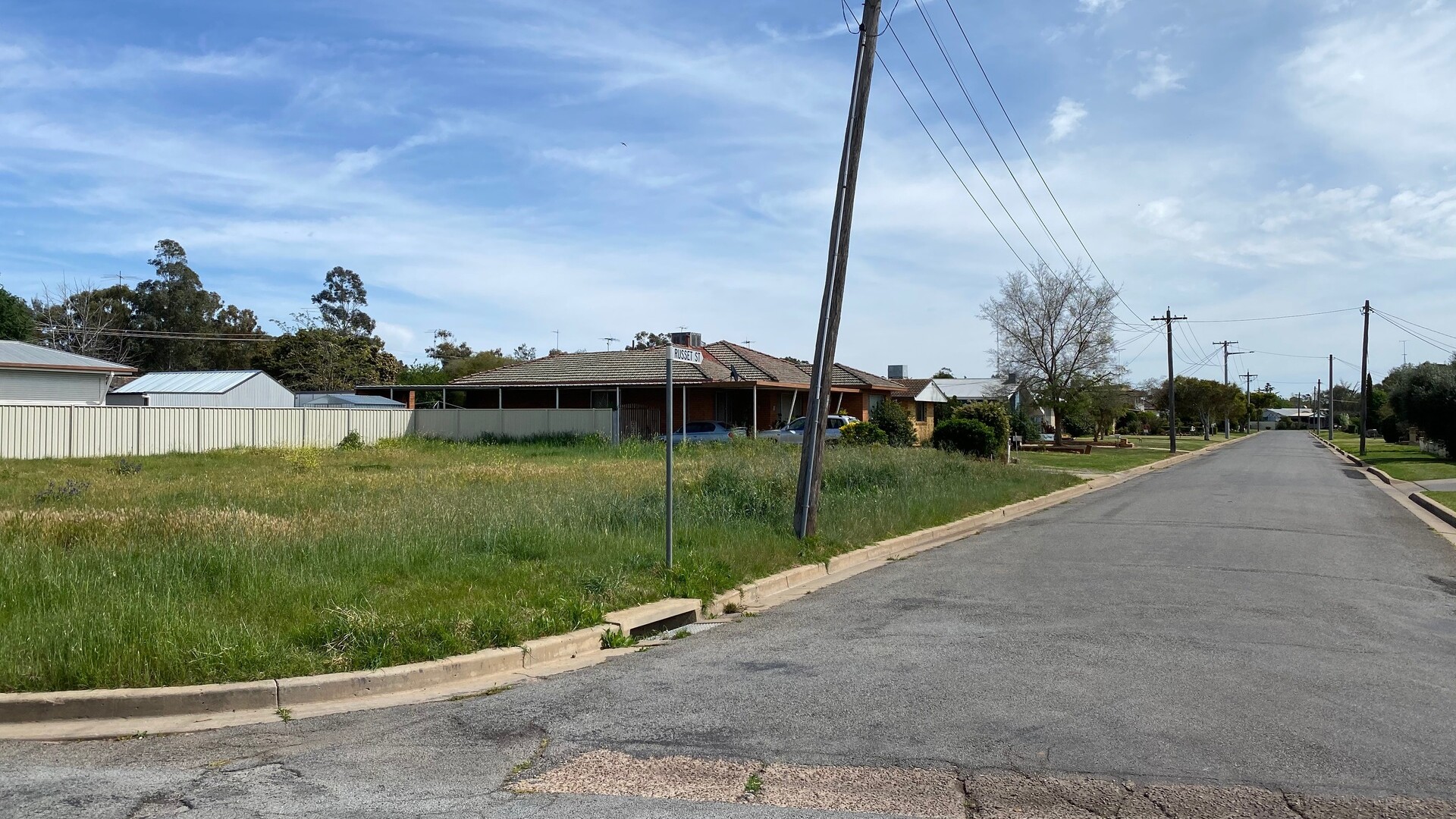 9 Valencia Street, Leeton NSW 2705 - photo 2