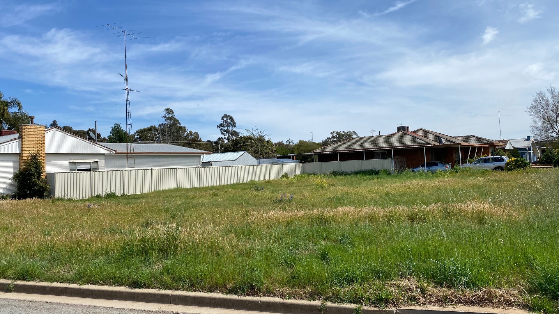 9 Valencia Street, Leeton NSW 2705 - photo 4