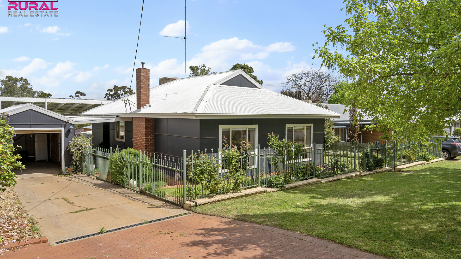 44 Melbourne Street, Narrandera NSW 2700 - photo 2
