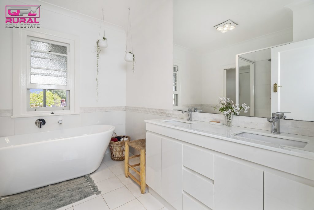 44 Melbourne Street, Narrandera NSW 2700 - photo 16