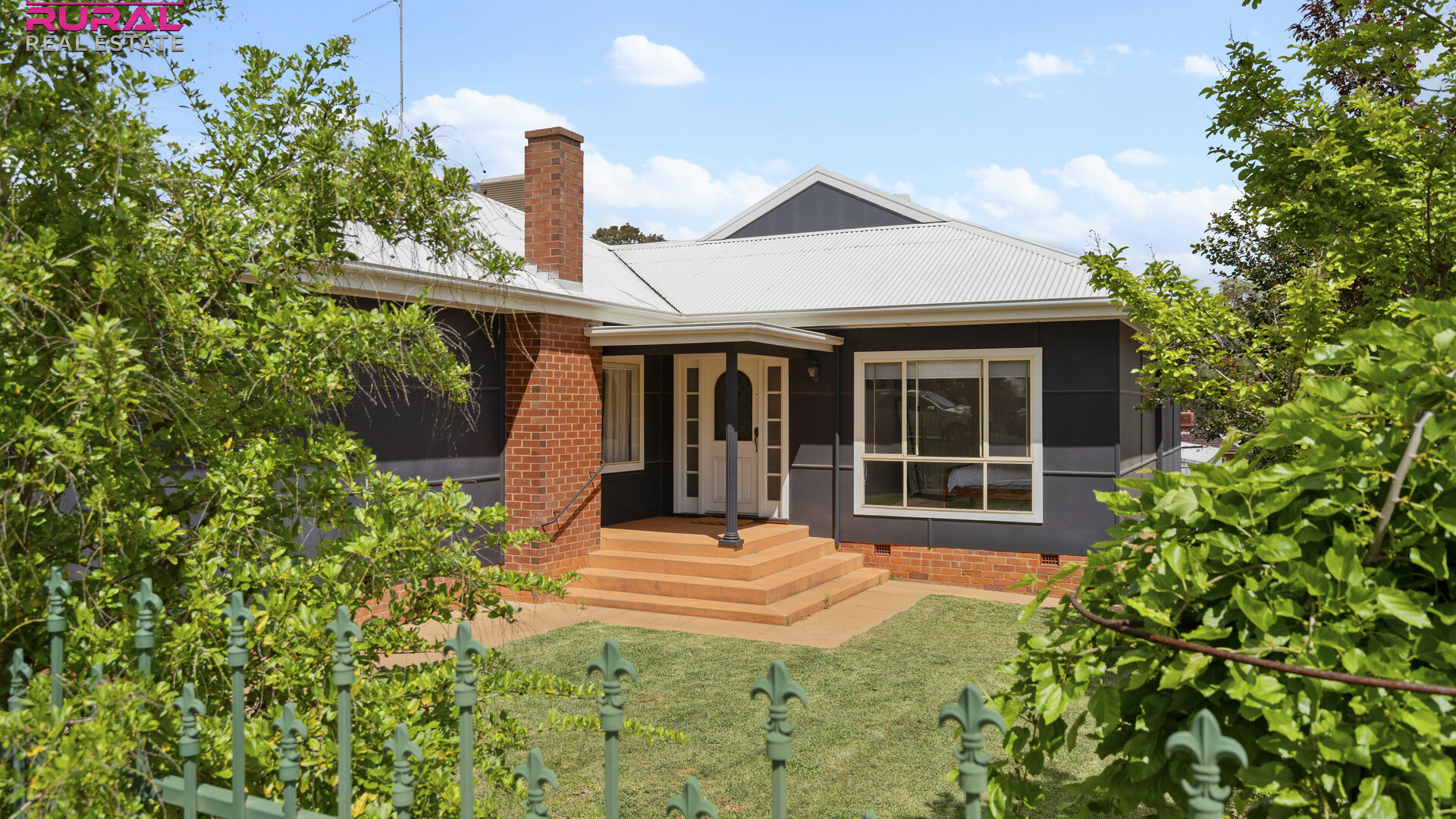 44 Melbourne Street, Narrandera NSW 2700 - photo 4