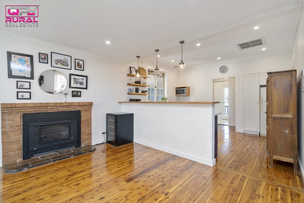 44 Melbourne Street, Narrandera NSW 2700 - photo 7
