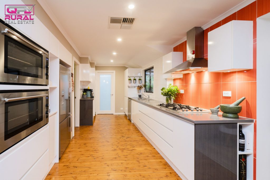 30 Wandoo Street, Leeton NSW 2705 - photo 5
